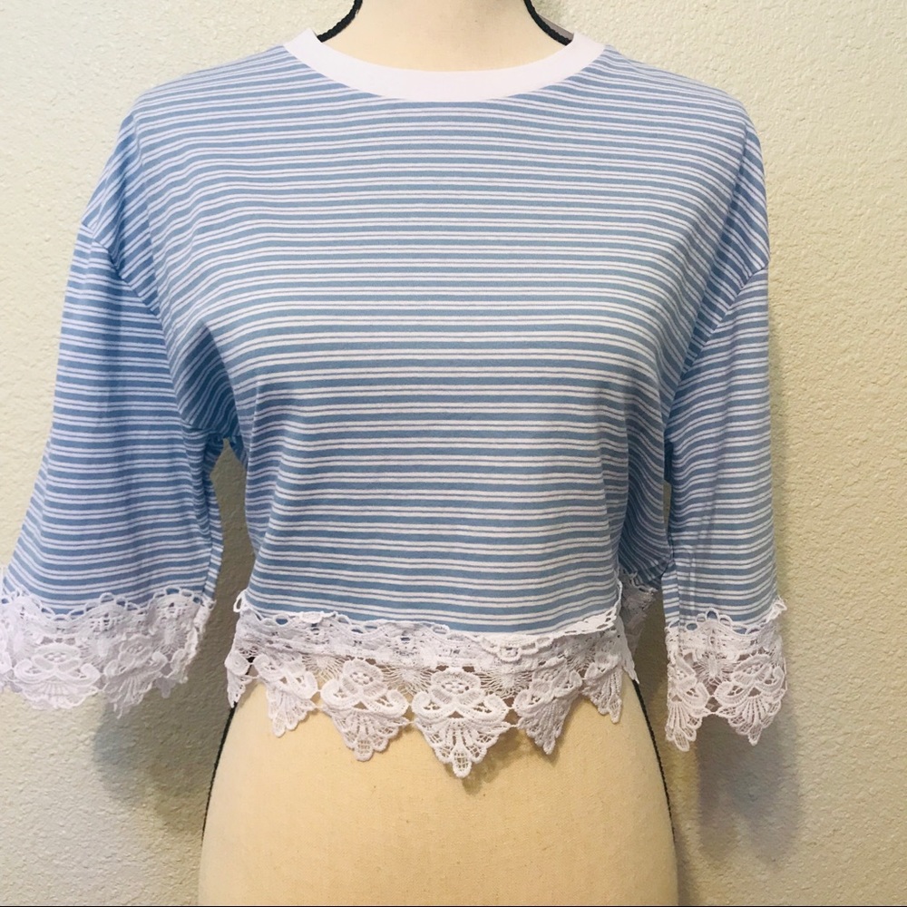 TOPSHOP Stripe Lace Hem Crop Shirt - Picture 4 of 8